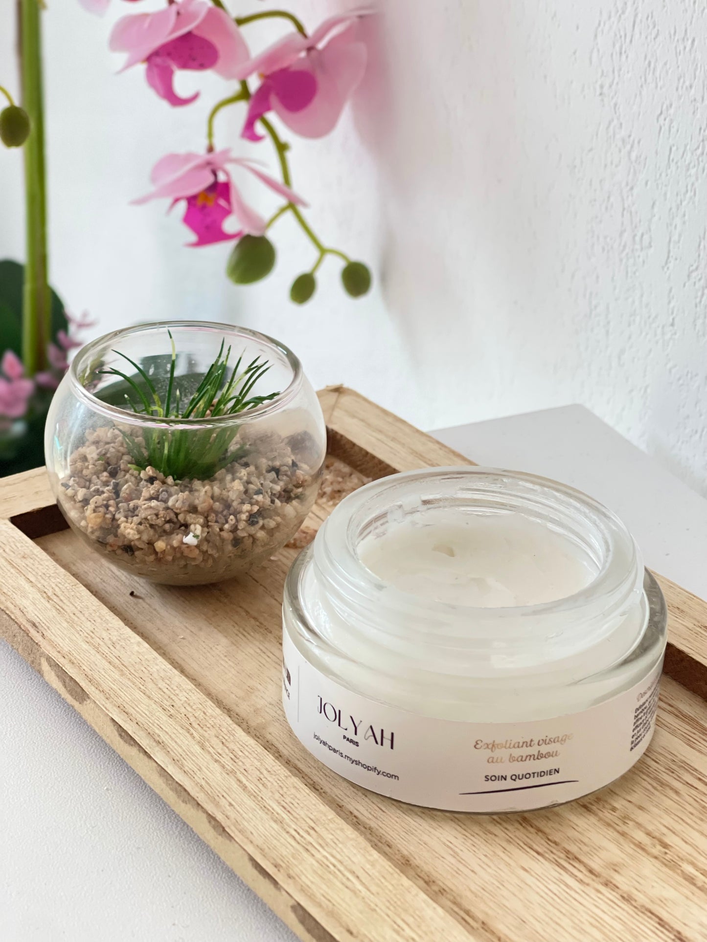 Exfoliant visage au bambou