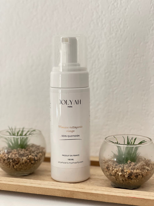 Mousse nettoyante visage