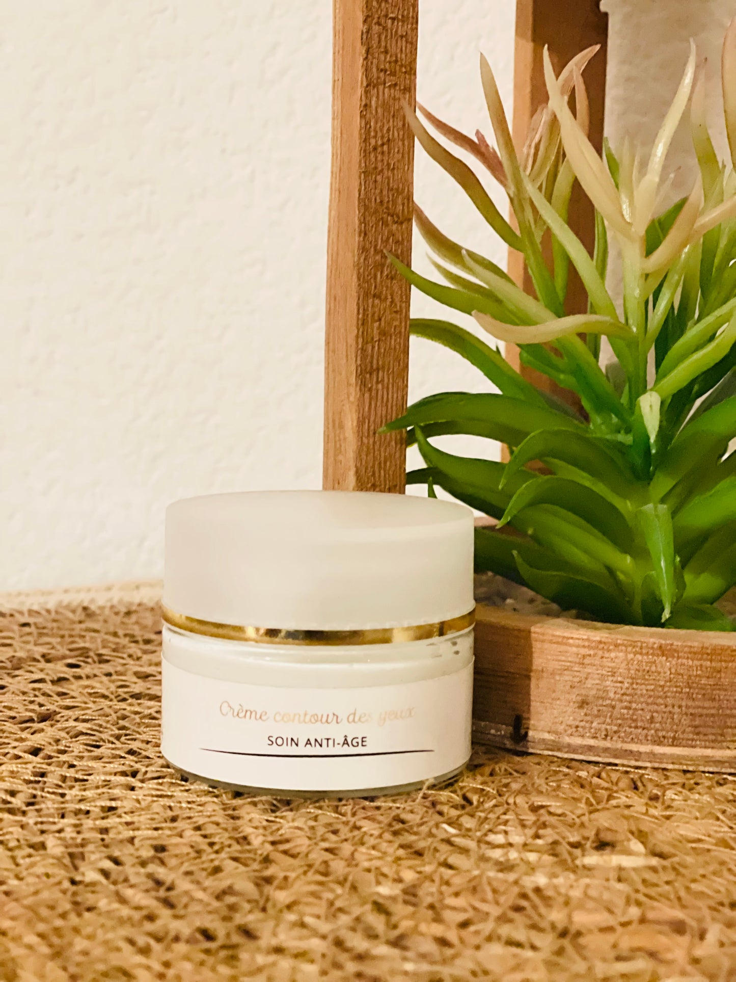 Crème contour des yeux